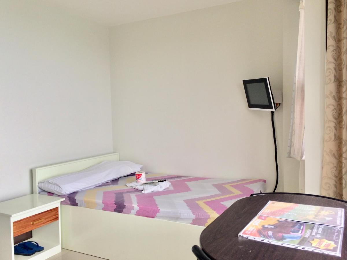 Lcf - Bb Hotel Romblon Extérieur photo